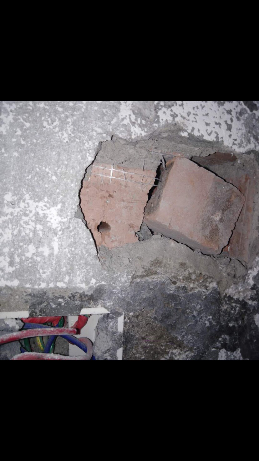 厨房墙面砖空鼓怎么办(厨房墙面砖空鼓怎么办视频)